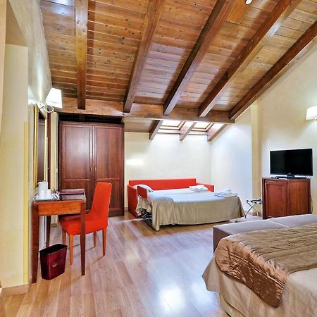Hotel Camelia Рим Екстериор снимка